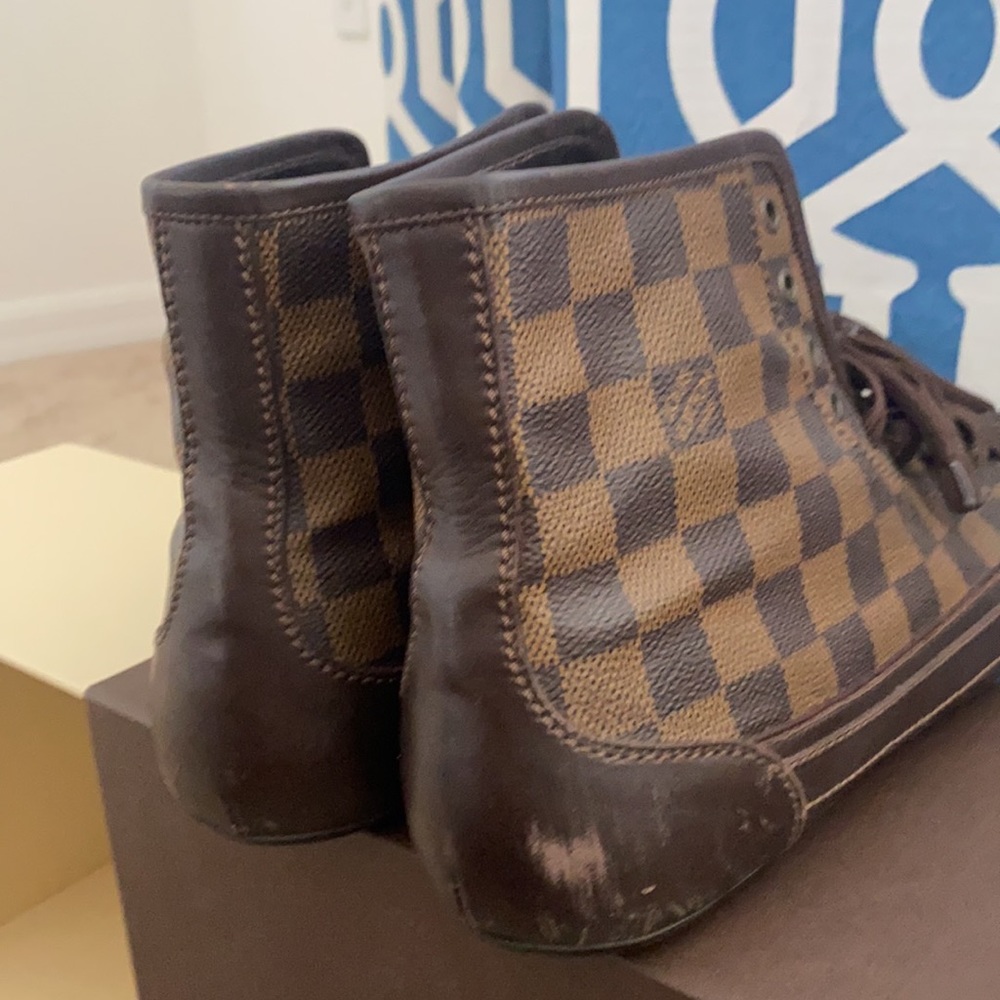 Louis Vuitton sneakers - Picture 9 of 12